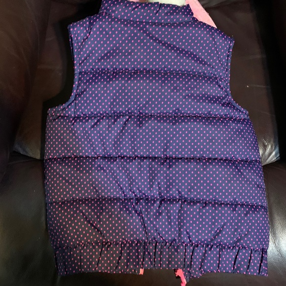 🛑🛑SOLD🛑🛑 Osh Kosh Vest with **Bonus** backpack - Picture 3 of 4